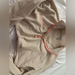 Forever 21 Fleece Cropped Sweater